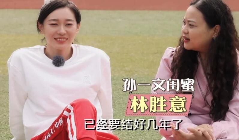 电影《目中无人》讲述身怀绝技的盲眼“捉刀人”成瞎子，遇上惨遭灭门和凌辱的酒家女倪燕，原本不想插手的他逐渐被卷入一场势力庞大的暗黑纷争中，成瞎子开始踏上了复仇之路，他的真实身份也随之揭晓